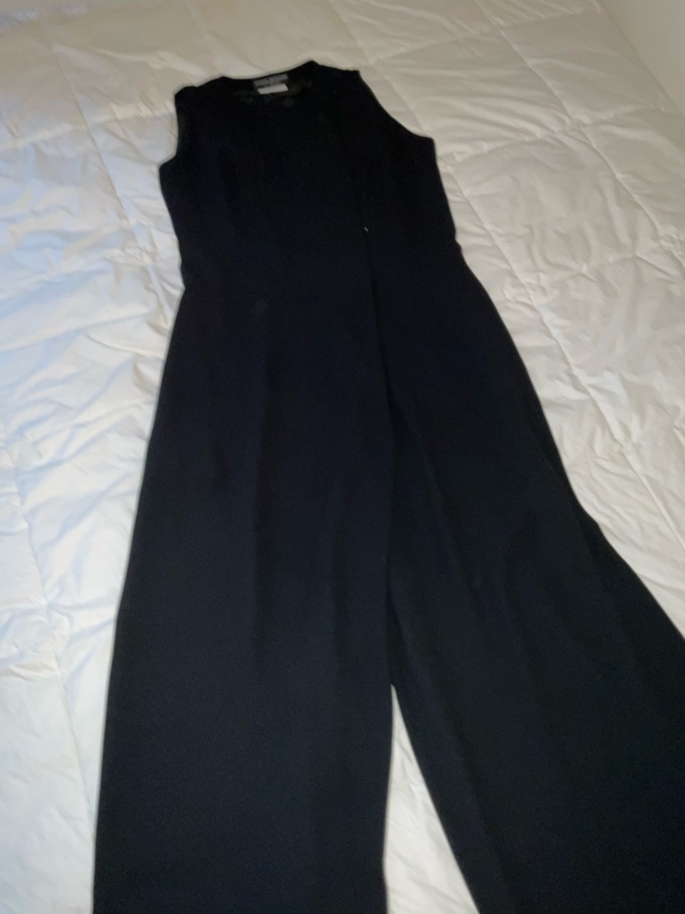 Women's Donna Morgan Size 12 Loose Silky Flowy Wide Leg Jumpsuit w/ Pockets